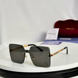Picture of Gucci Sunglasses _SKUfw56811776fw